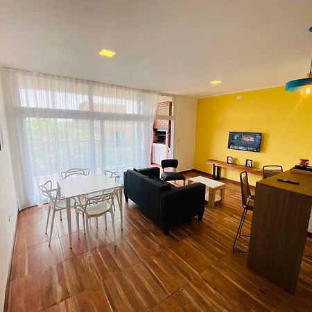 Apartamento Amplio Y Calido Con Parrilla En El Balcon Posadas Exterior foto