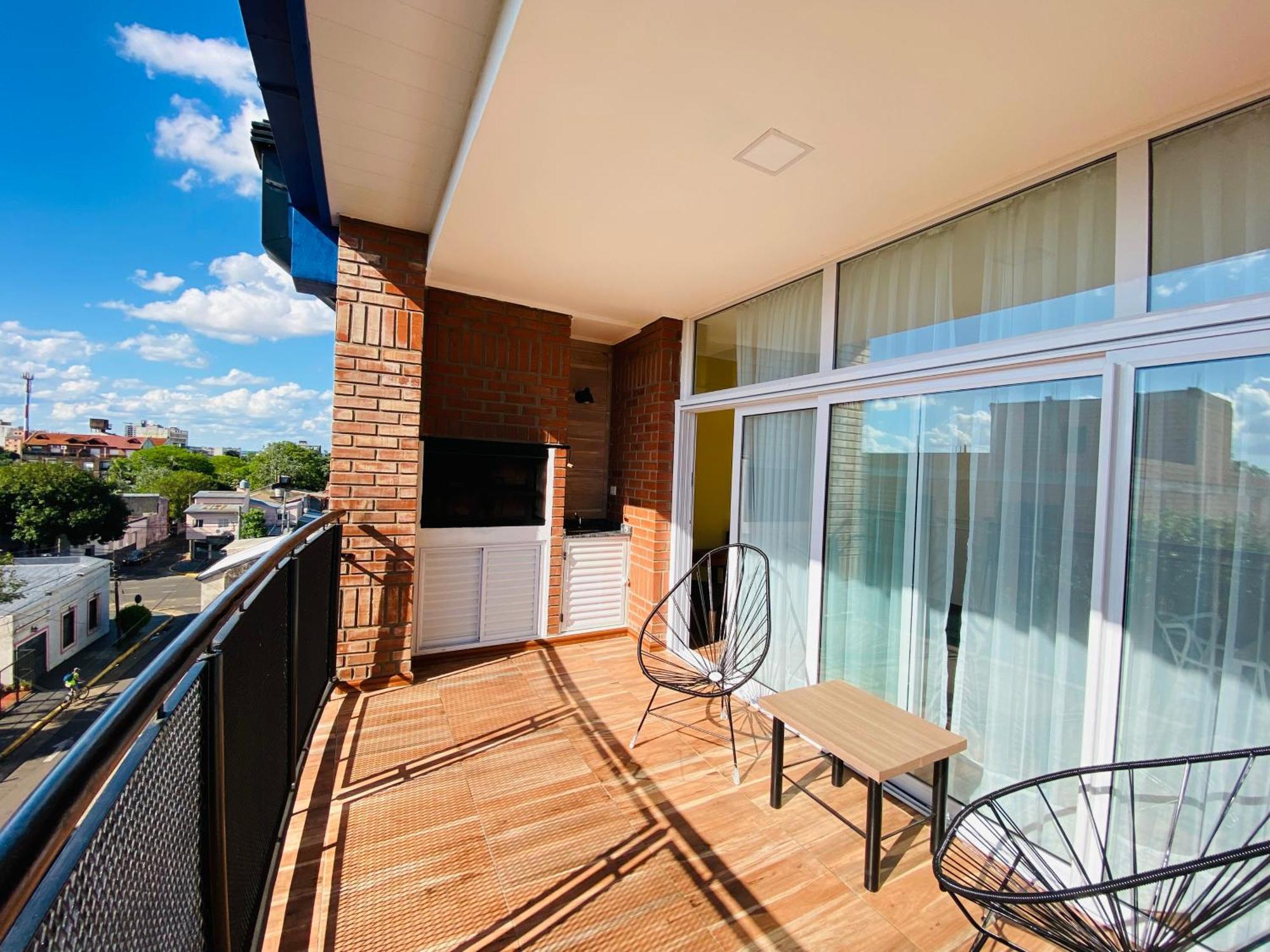 Apartamento Amplio Y Calido Con Parrilla En El Balcon Posadas Exterior foto